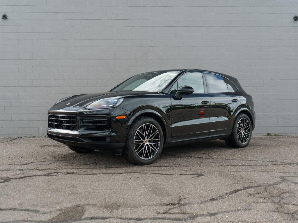 New 2026 Porsche Cayenne AWD/4WD image 1