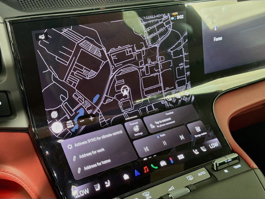 New 2026 Porsche Cayenne Electric AWD/4WD image 16