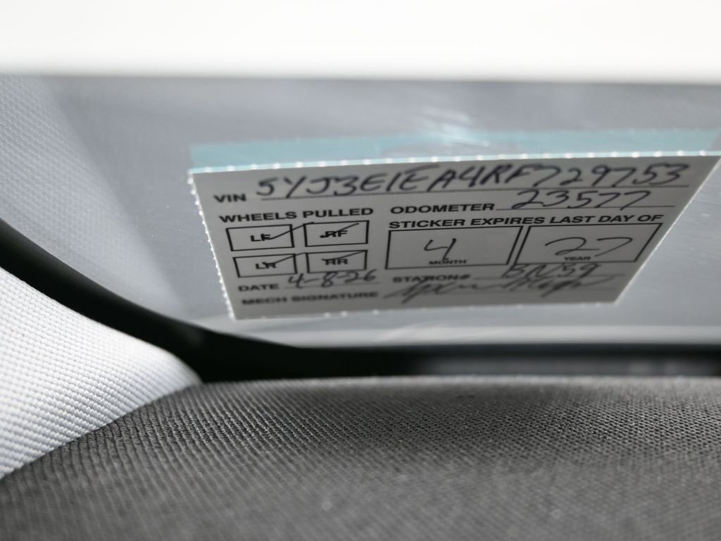 Used 2024 Tesla Model 3 Standard Range image 9