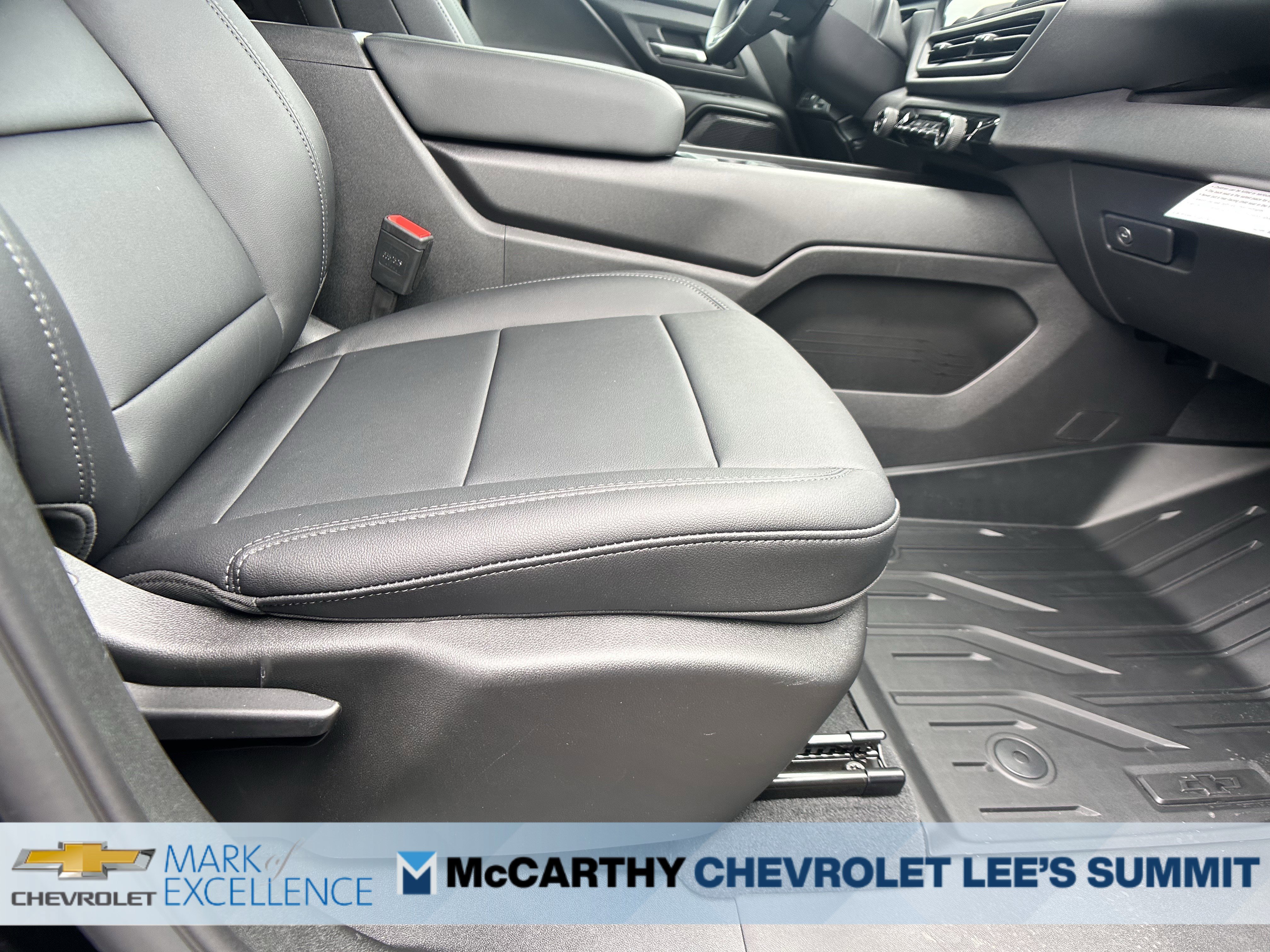 New 2026 Chevrolet Silverado EV W/T w/ LPO, Custom Package image 44