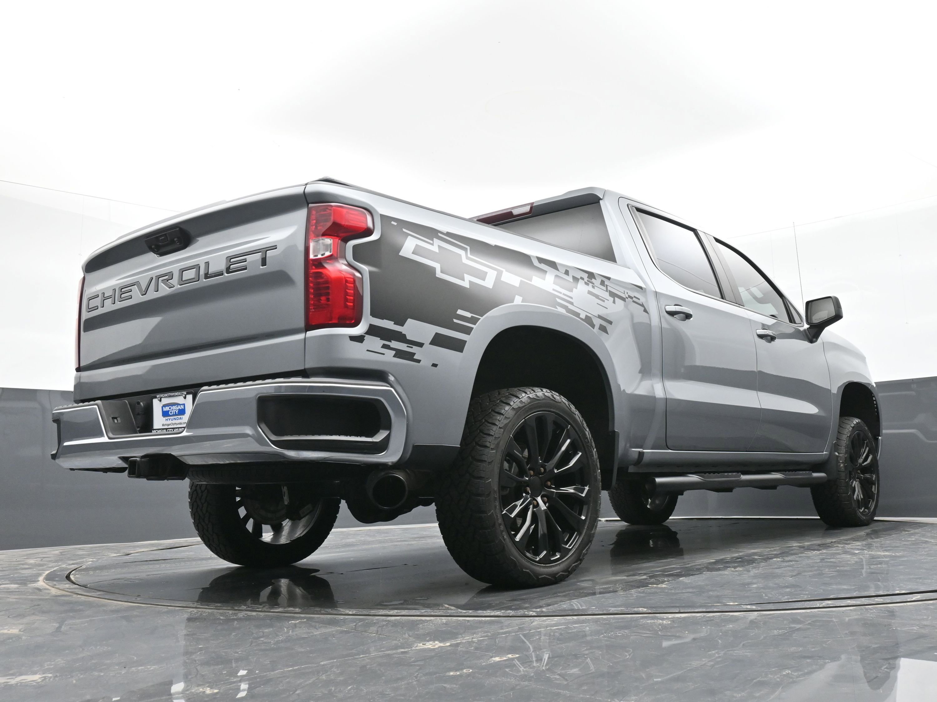 Used 2023 Chevrolet Silverado 1500 LT w/ Protection Package image 41