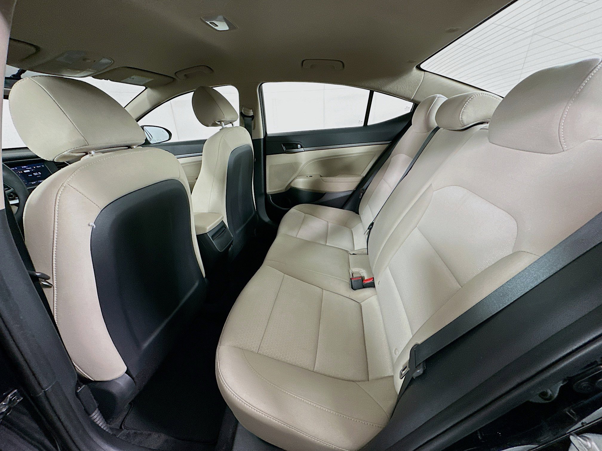 Used 2018 Hyundai Elantra SEL image 26