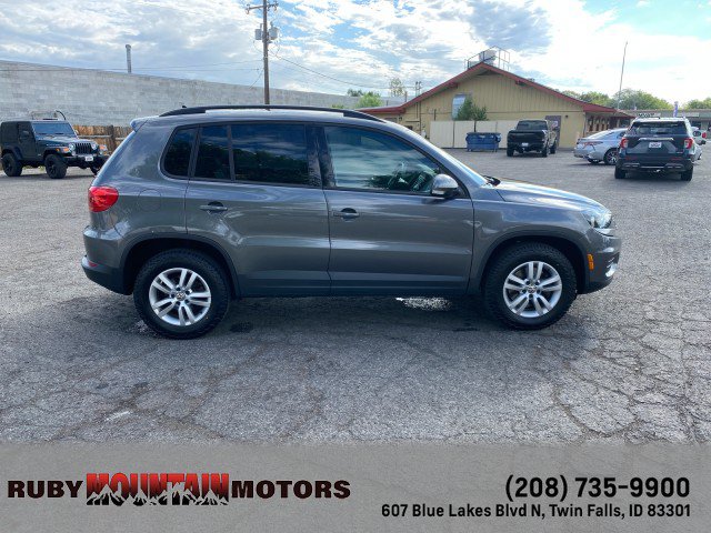 Used 2017 Volkswagen Tiguan S AWD/4WD image 8