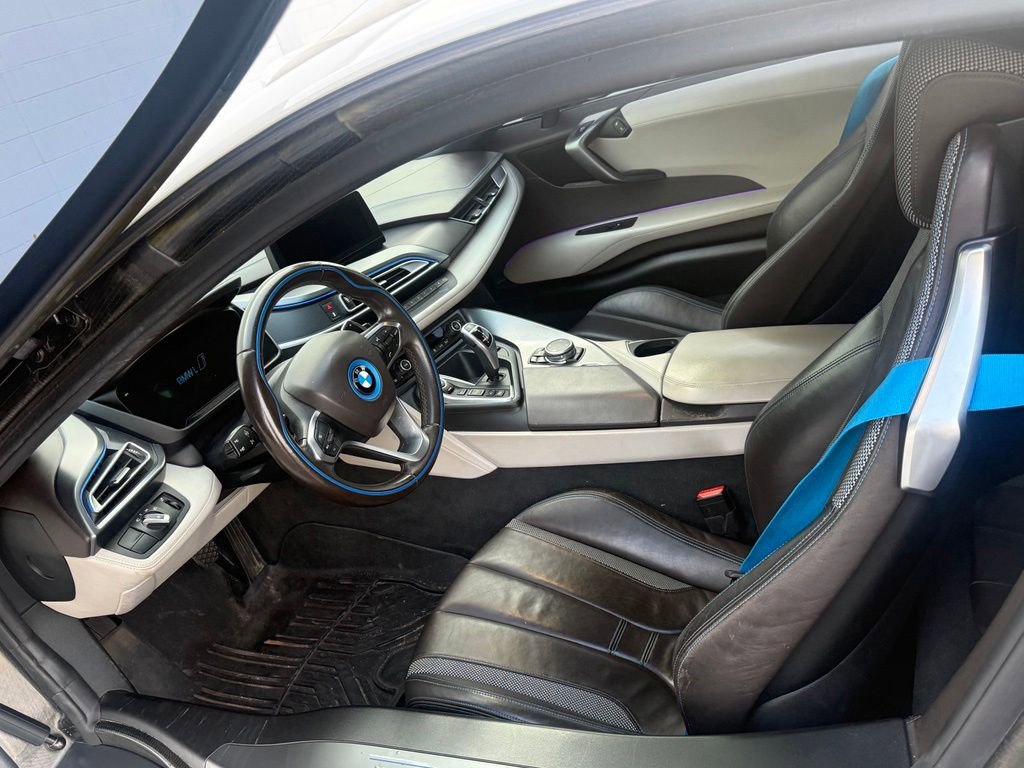 Used 2016 BMW i8 AWD/4WD image 3