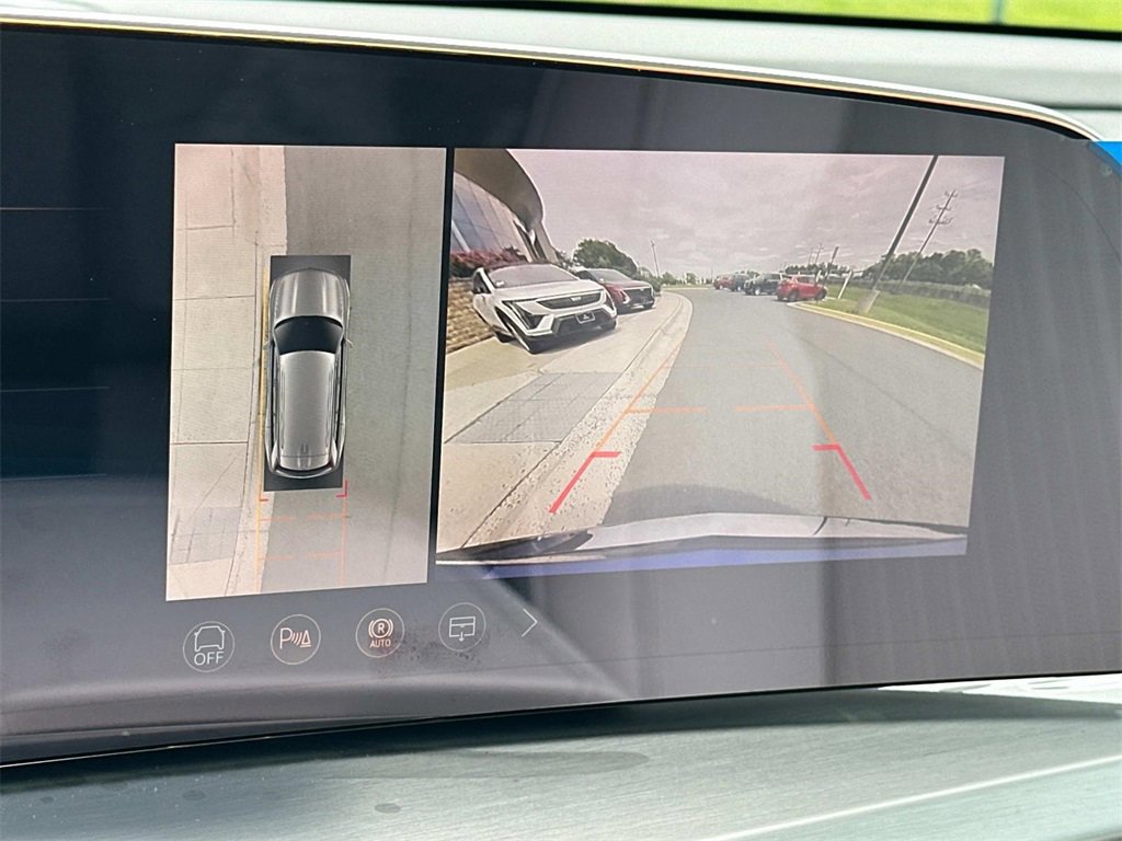 New 2026 Cadillac Vistiq Sport image 21