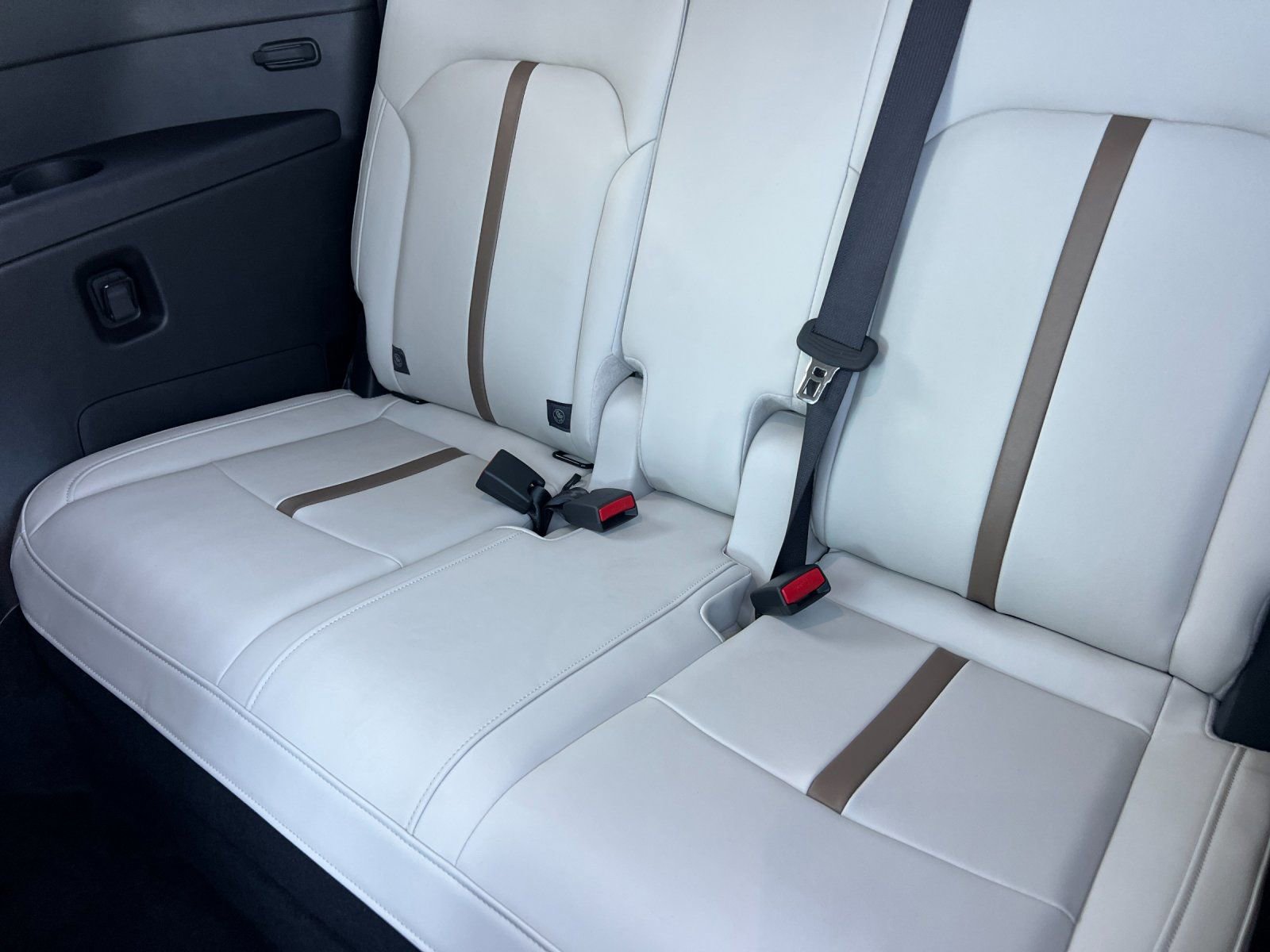 Used 2024 MAZDA CX-90 Plug-In Hybrid w/ Premium Plus image 15