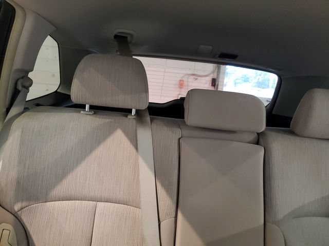 Used 2014 Subaru Outback 2.5i Premium AWD/4WD image 21
