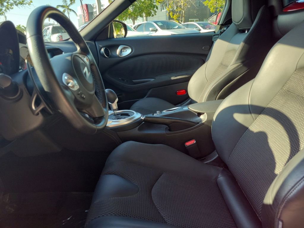 Certified 2019 Nissan 370Z Touring image 21
