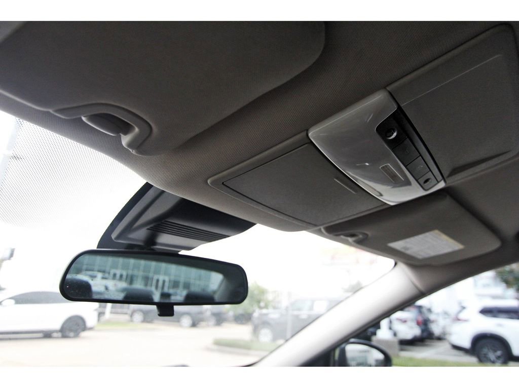 Used 2020 Nissan Altima 2.5 SR FWD image 18