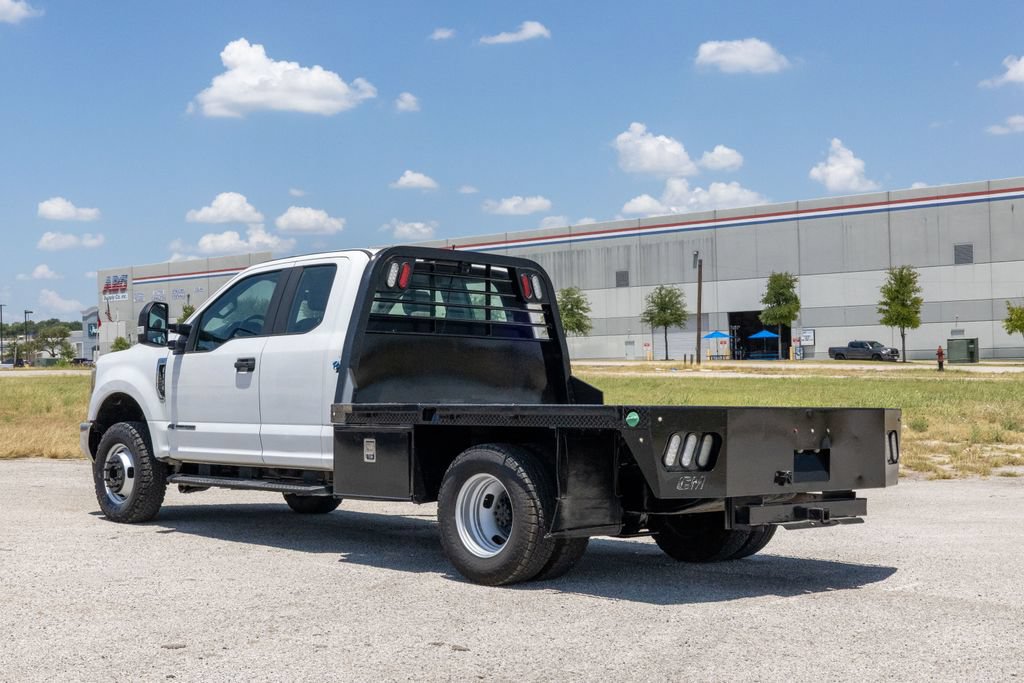 Used 2018 Ford F350 XL w/ Power Equipment Group AWD/4WD image 5