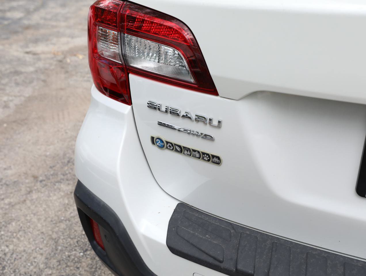 Used 2019 Subaru Outback 2.5i Limited w/ Popular Package #2 AWD/4WD image 8