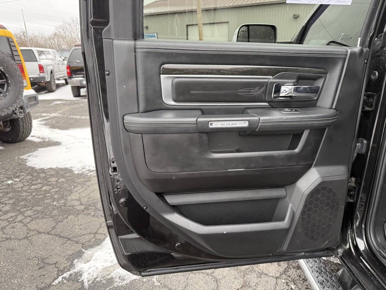 Used 2016 RAM 3500 Laramie Longhorn image 26