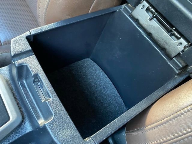 Used 2018 Toyota Tacoma Limited image 22