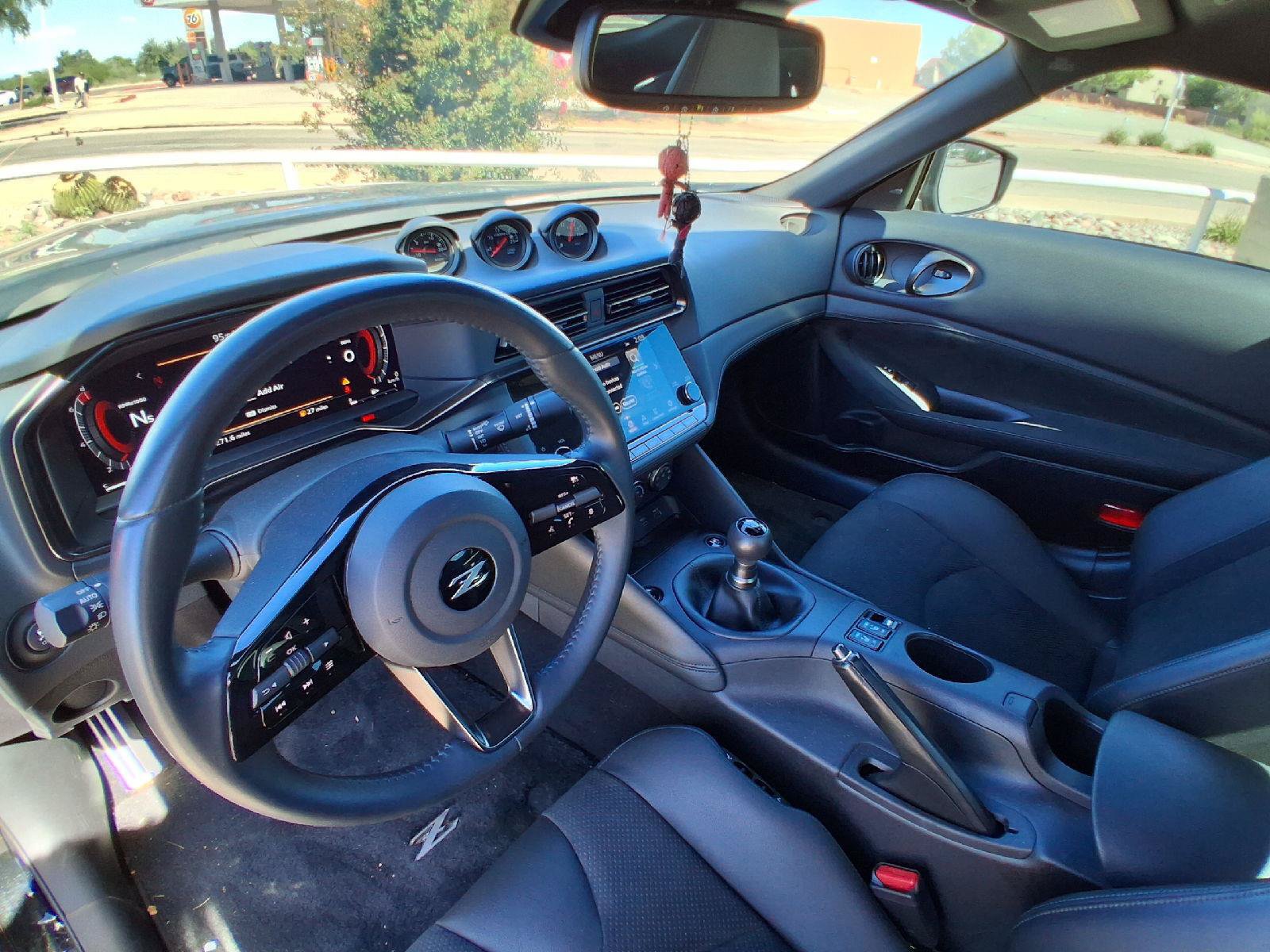 Used 2024 Nissan Z Performance RWD image 15