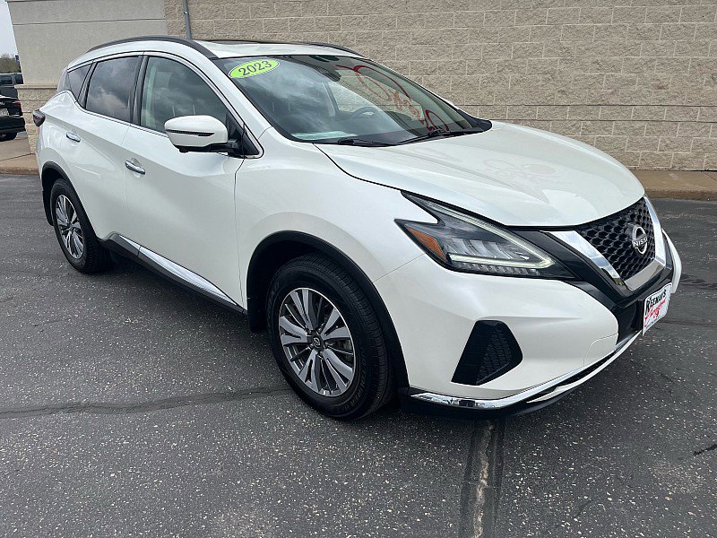 Used 2023 Nissan Murano SV AWD/4WD image 2