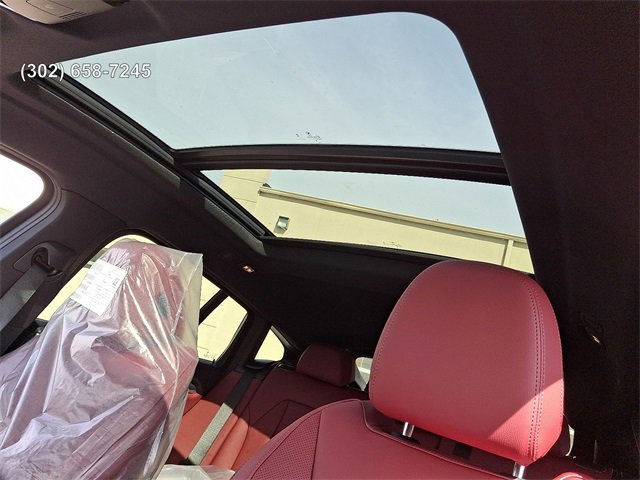 New 2025 BMW X4 xDrive30i w/ Premium Package image 13