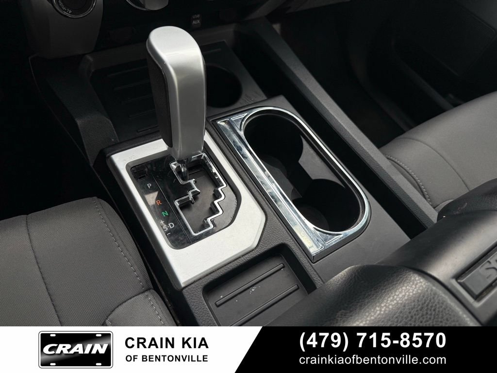Used 2019 Toyota Tundra SR5 w/ SR5 Upgrade Package AWD/4WD image 18