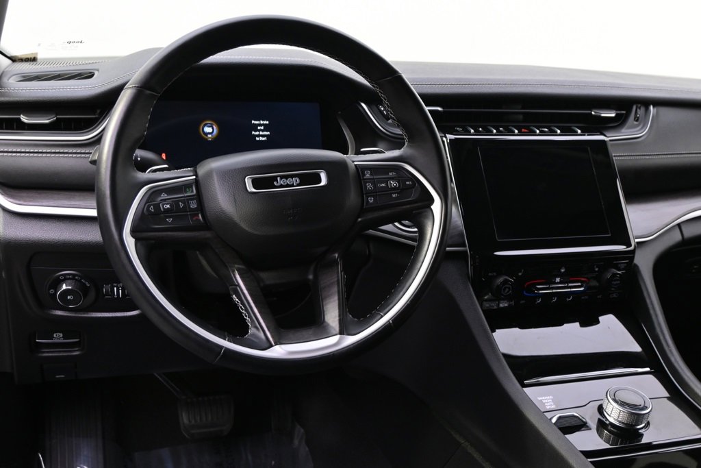 Used 2022 Jeep Grand Cherokee L Limited image 12