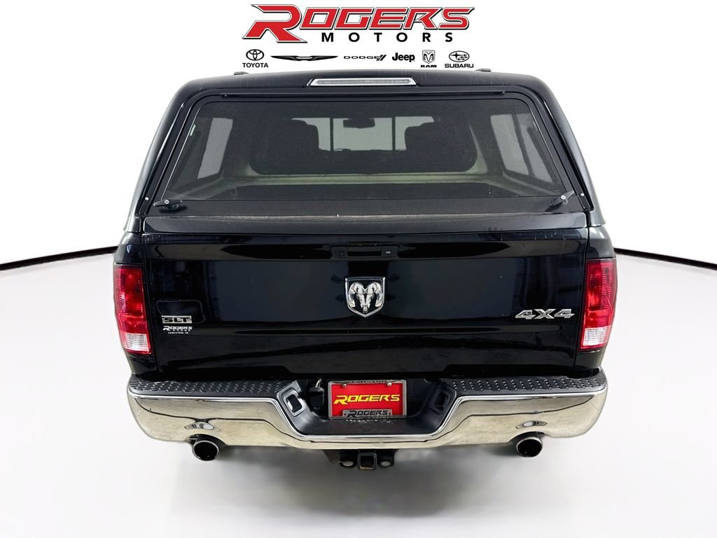 Used 2017 RAM 1500 Classic SLT w/ SLT Plus D←cor Group AWD/4WD image 7