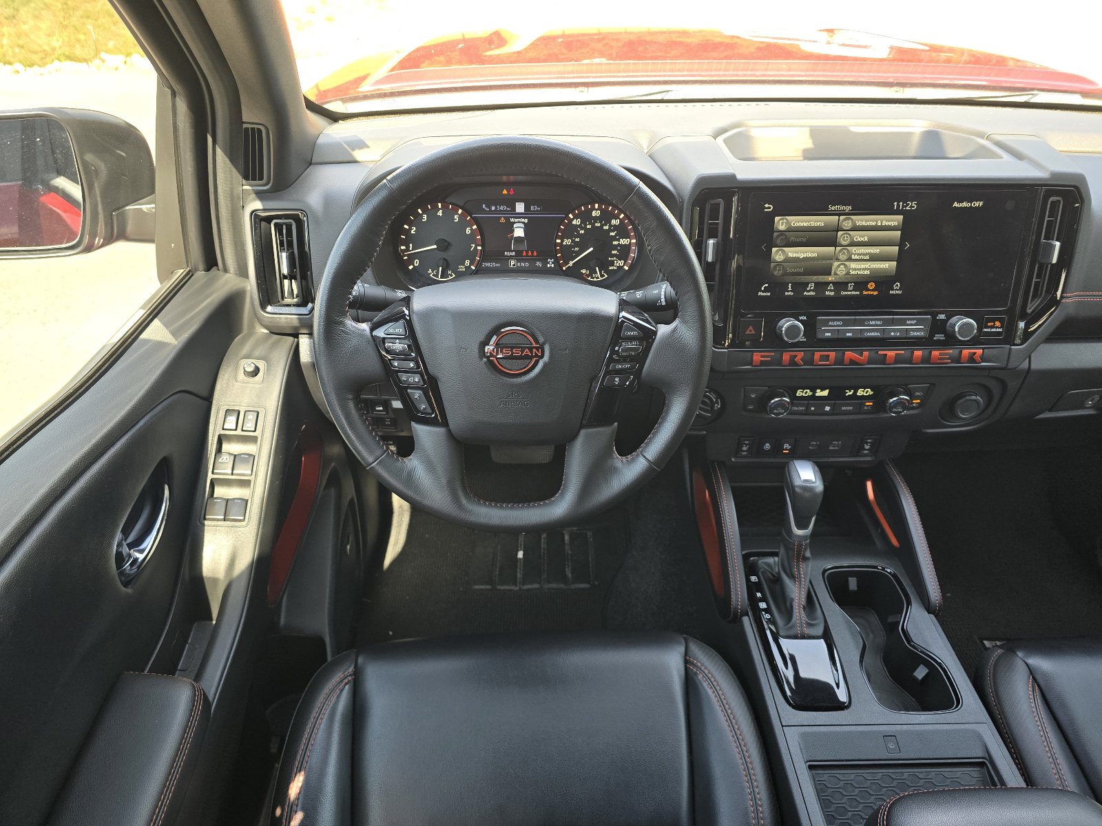 Certified 2025 Nissan Frontier PRO-4X w/ Pro Premium Package AWD/4WD image 16