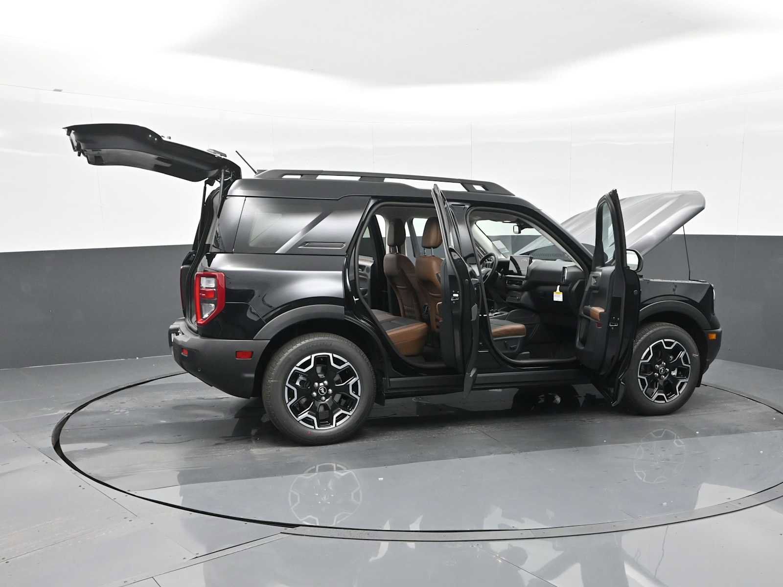 New 2025 Ford Bronco Sport Outer Banks w/ Outer Banks Tech Package+ image 27