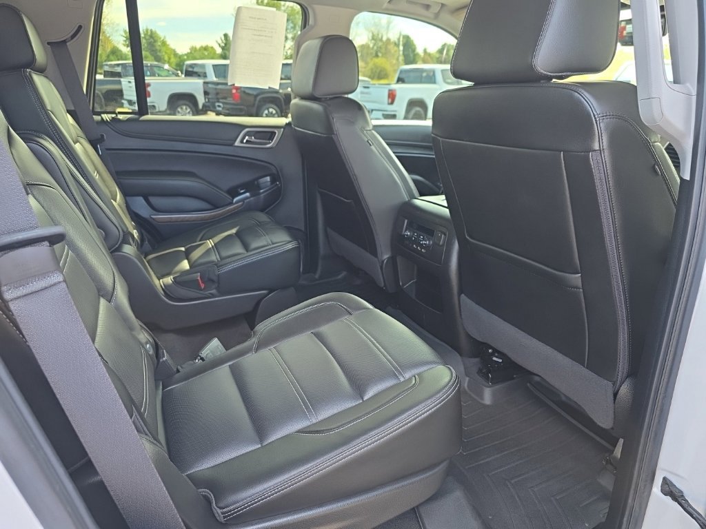 Used 2020 GMC Yukon Denali w/ Denali Ultimate Package AWD/4WD image 24