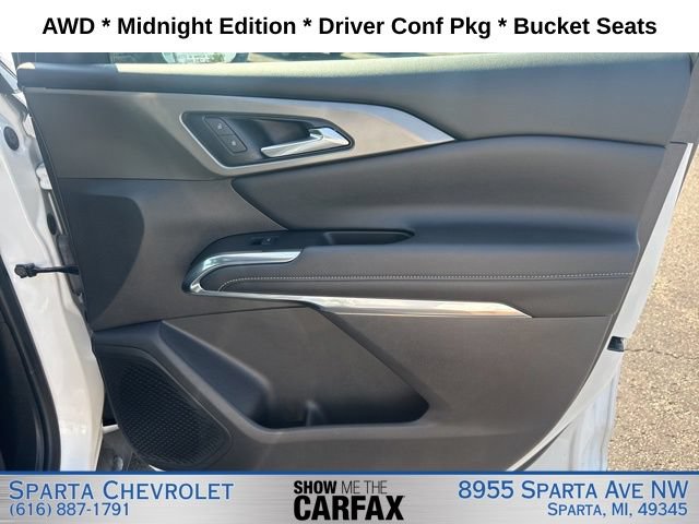 Used 2025 Chevrolet Traverse LT w/ Midnight/Sport Edition AWD/4WD image 26