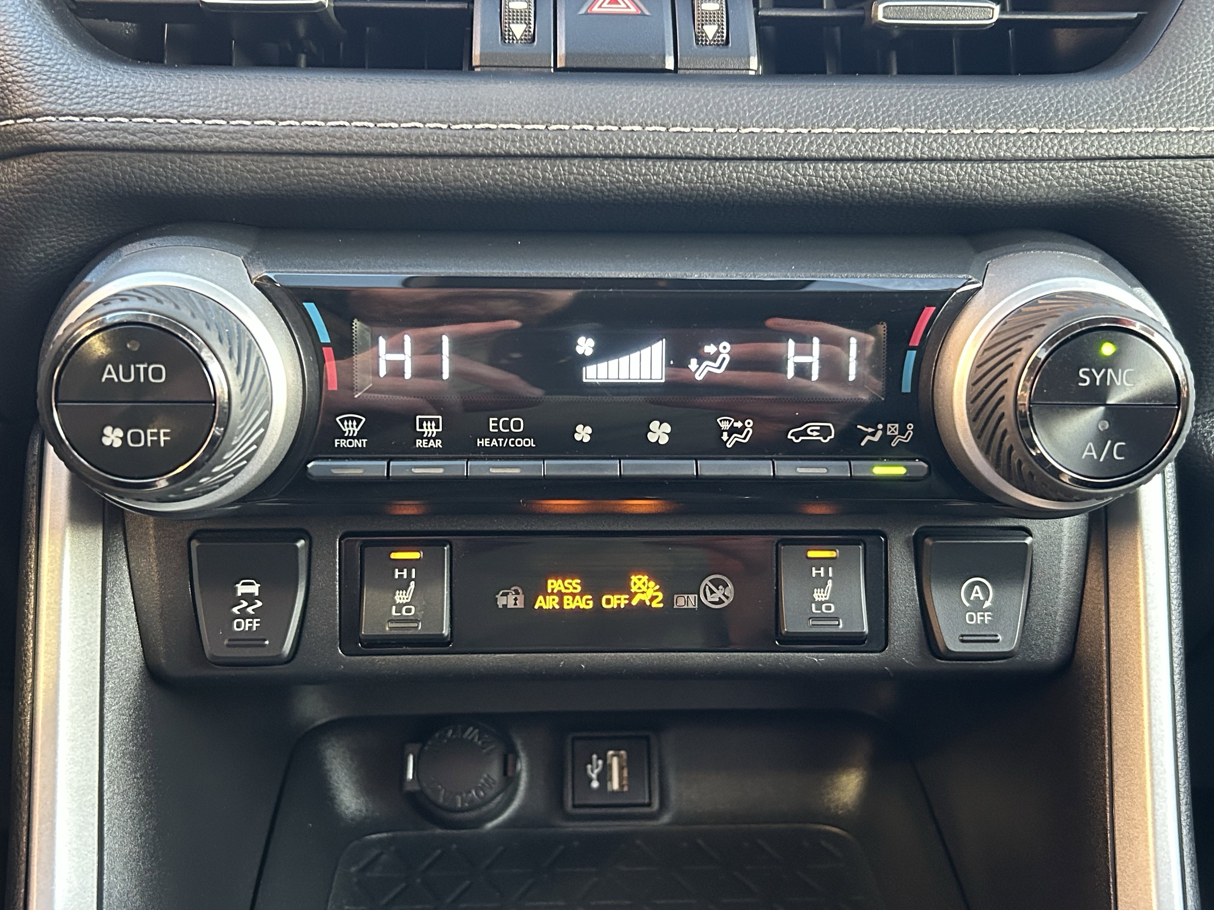 Certified 2023 Toyota RAV4 XLE Premium image 32