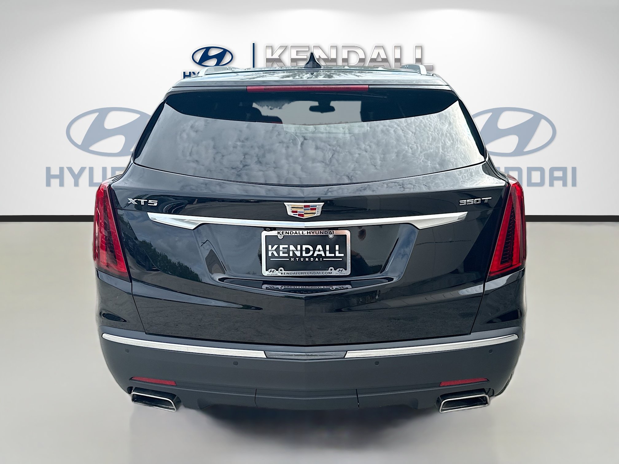 Used 2024 Cadillac XT5 Luxury FWD image 5
