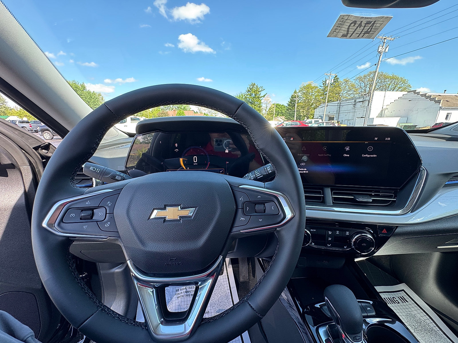 New 2026 Chevrolet Trax LT w/ Driver Confidence Package FWD image 11
