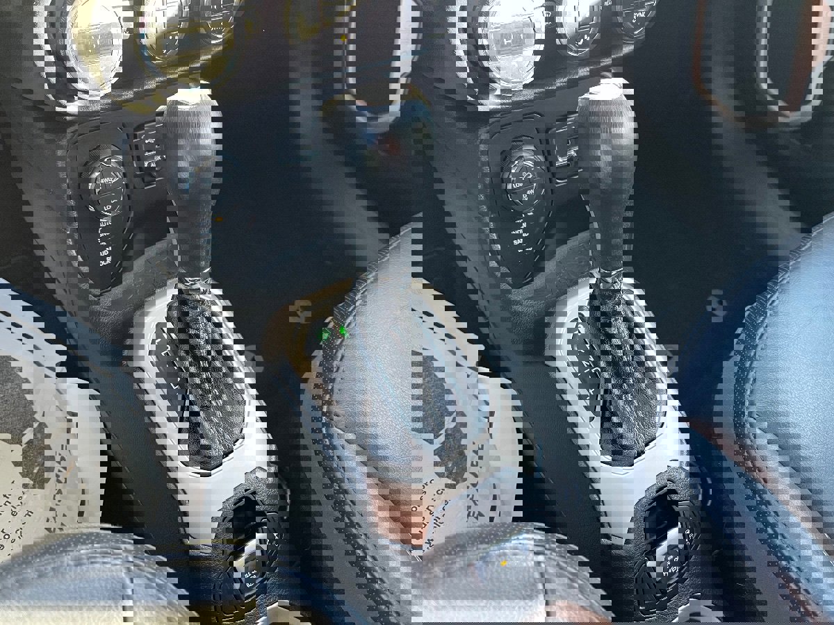 Used 2017 Jeep Renegade Trailhawk image 17