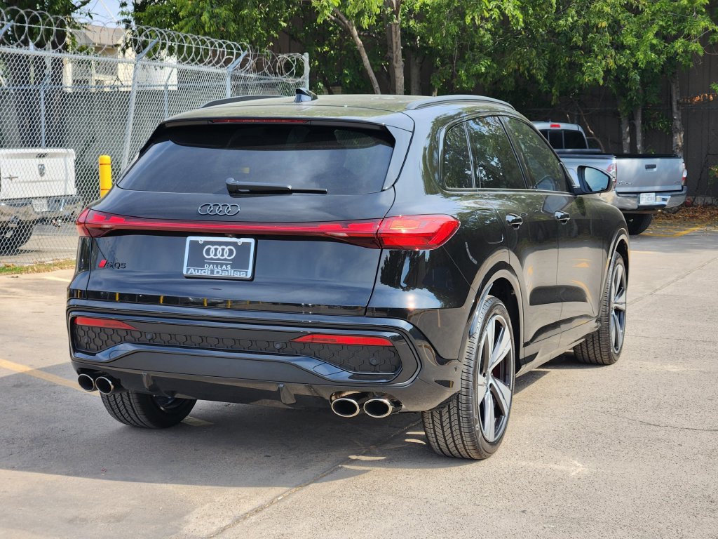New 2026 Audi SQ5 Prestige AWD/4WD image 8
