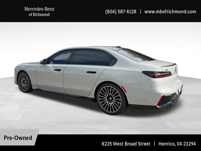 Used 2025 BMW 760i xDrive w/ Premium Package AWD/4WD image 8