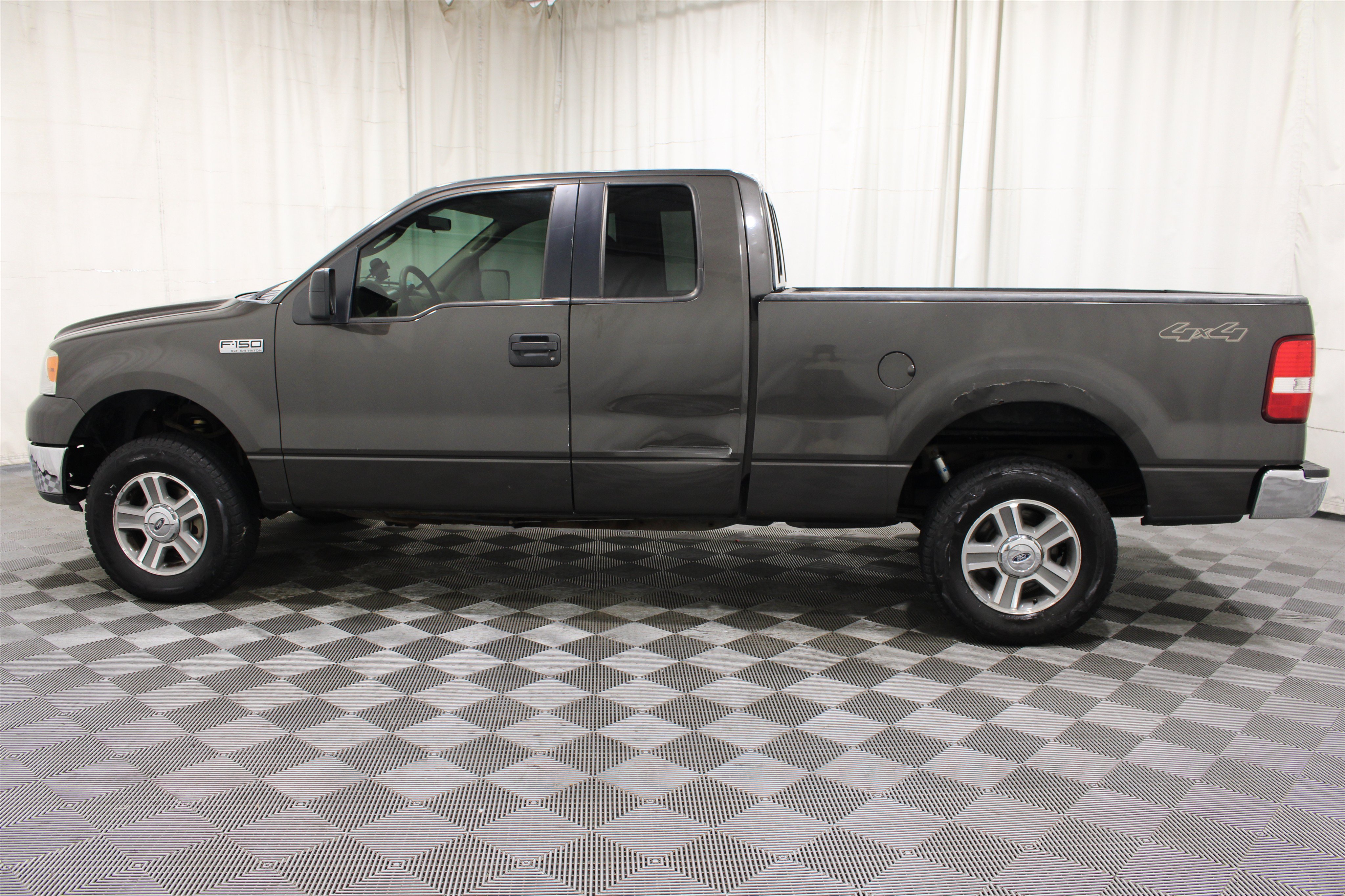 Used 2006 Ford F150 XLT AWD/4WD image 26