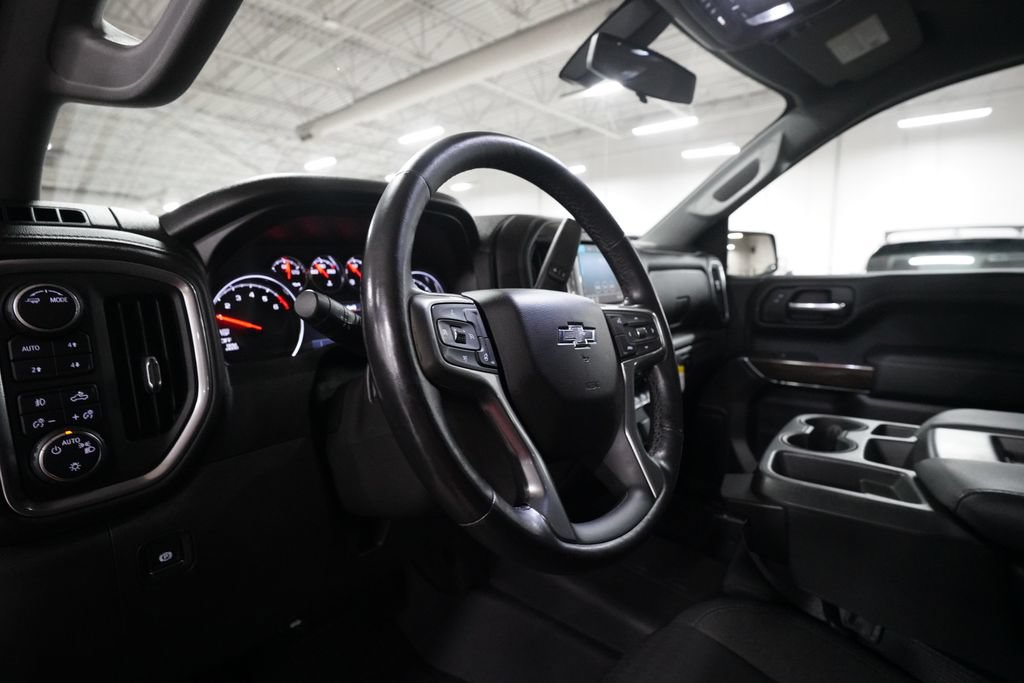 Used 2020 Chevrolet Silverado 1500 RST AWD/4WD image 8