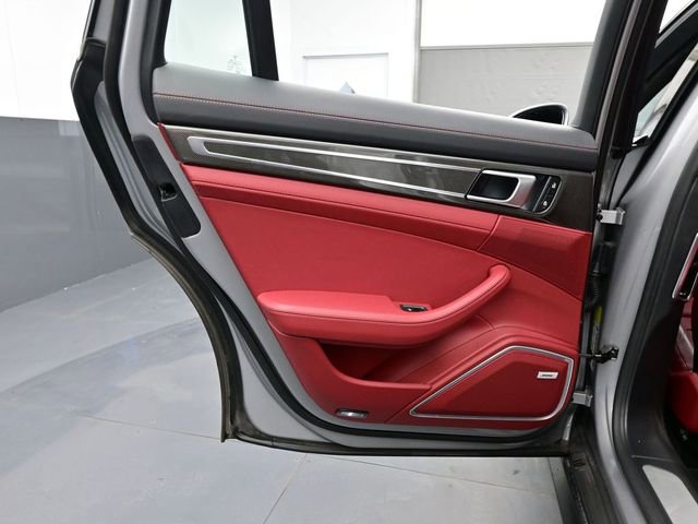 Certified 2023 Porsche Panamera Turbo S image 13