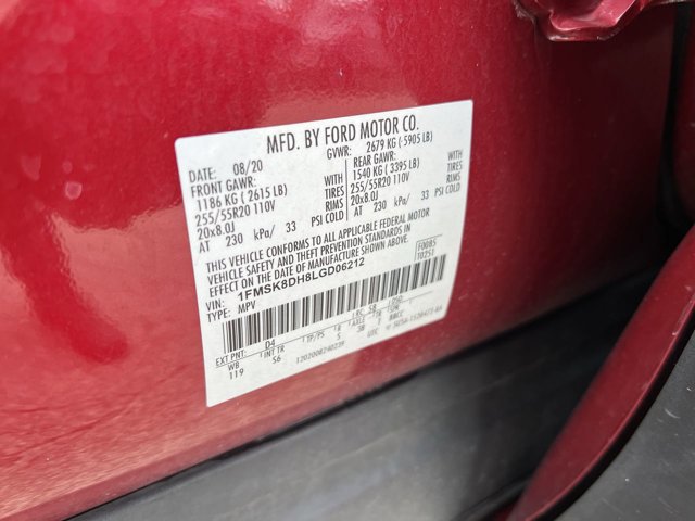 Used 2020 Ford Explorer XLT w/ Equipment Group 202A AWD/4WD image 34