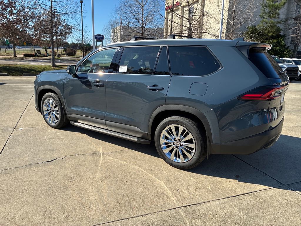 New 2026 Toyota Grand Highlander Platinum image 3