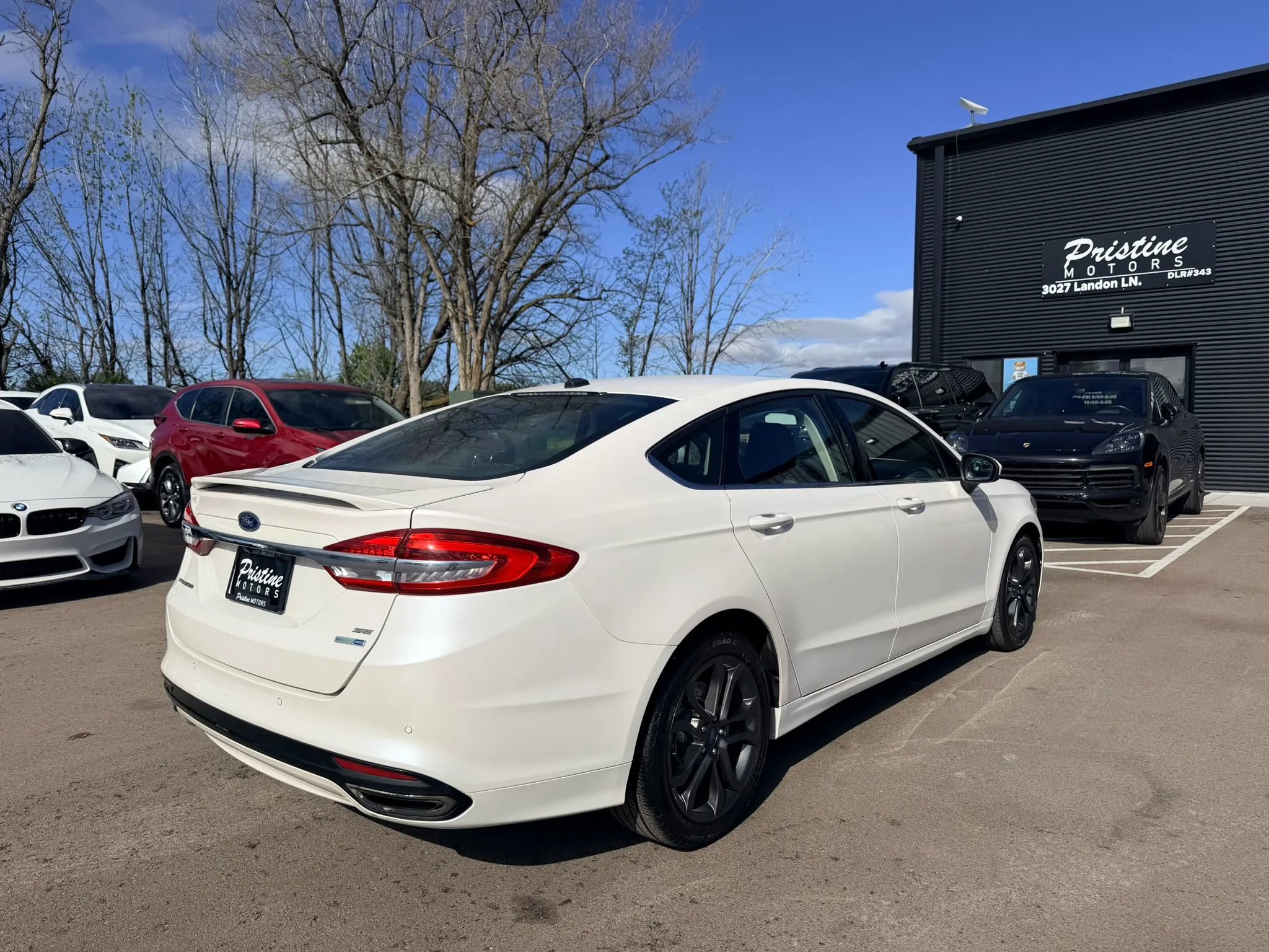 Used 2018 Ford Fusion SE w/ Equipment Group 201A AWD/4WD image 4