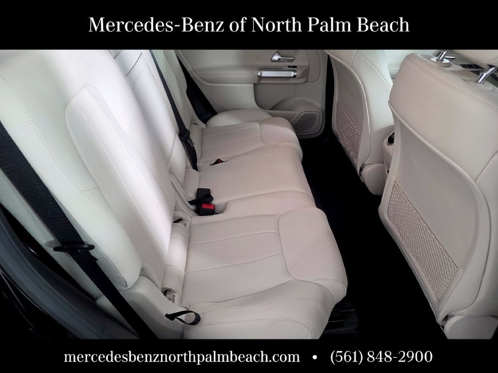 Certified 2023 Mercedes-Benz EQB 300 4MATIC image 26