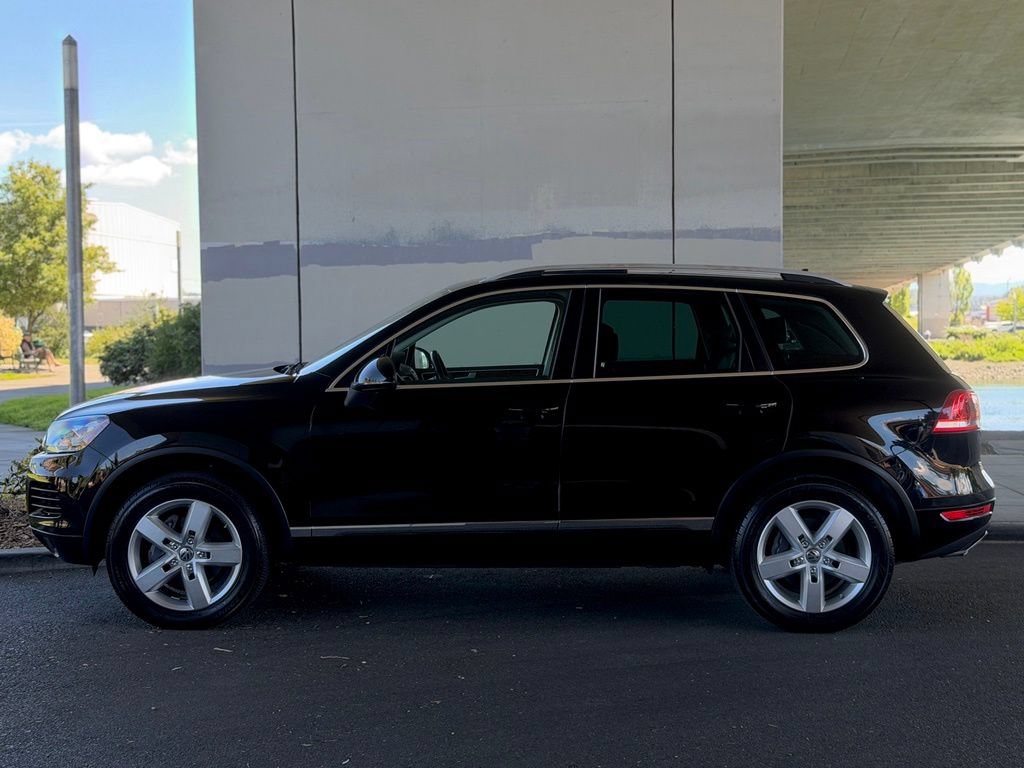 Used 2014 Volkswagen Touareg VR6 AWD/4WD image 7