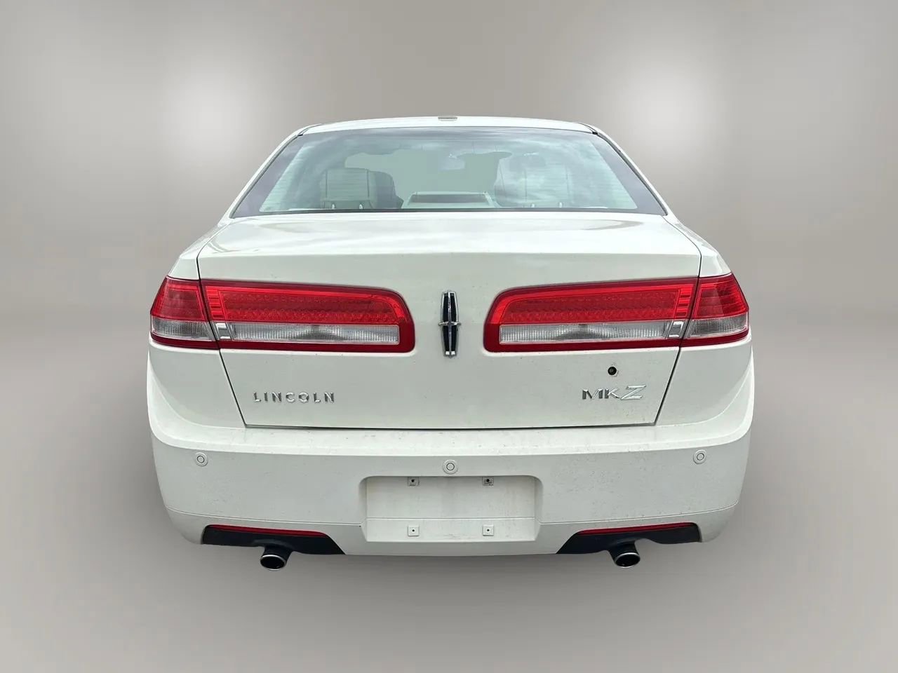 Used 2012 Lincoln MKZ FWD image 4