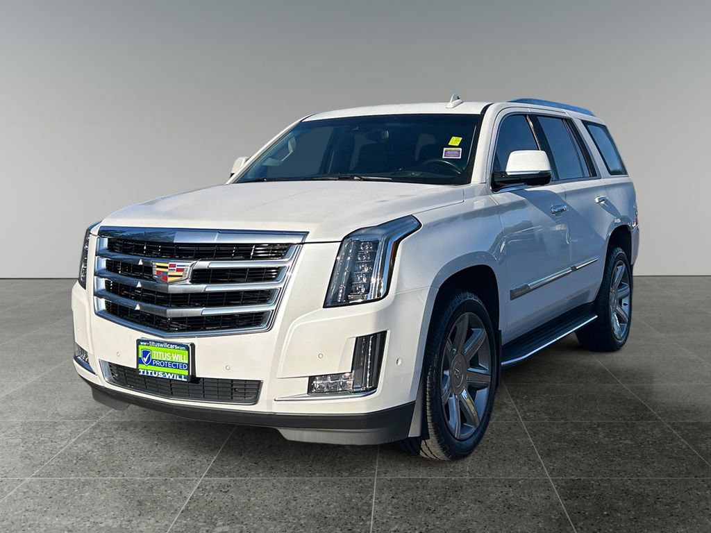 Used 2020 Cadillac Escalade Luxury AWD/4WD image 4