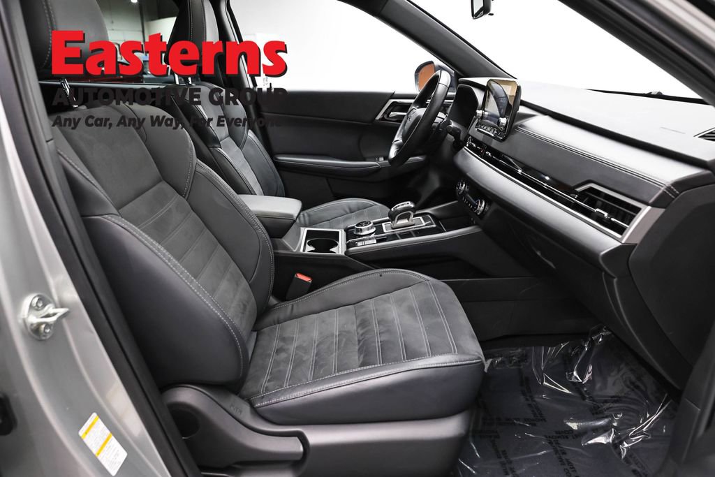 Used 2022 Mitsubishi Outlander SE FWD image 22