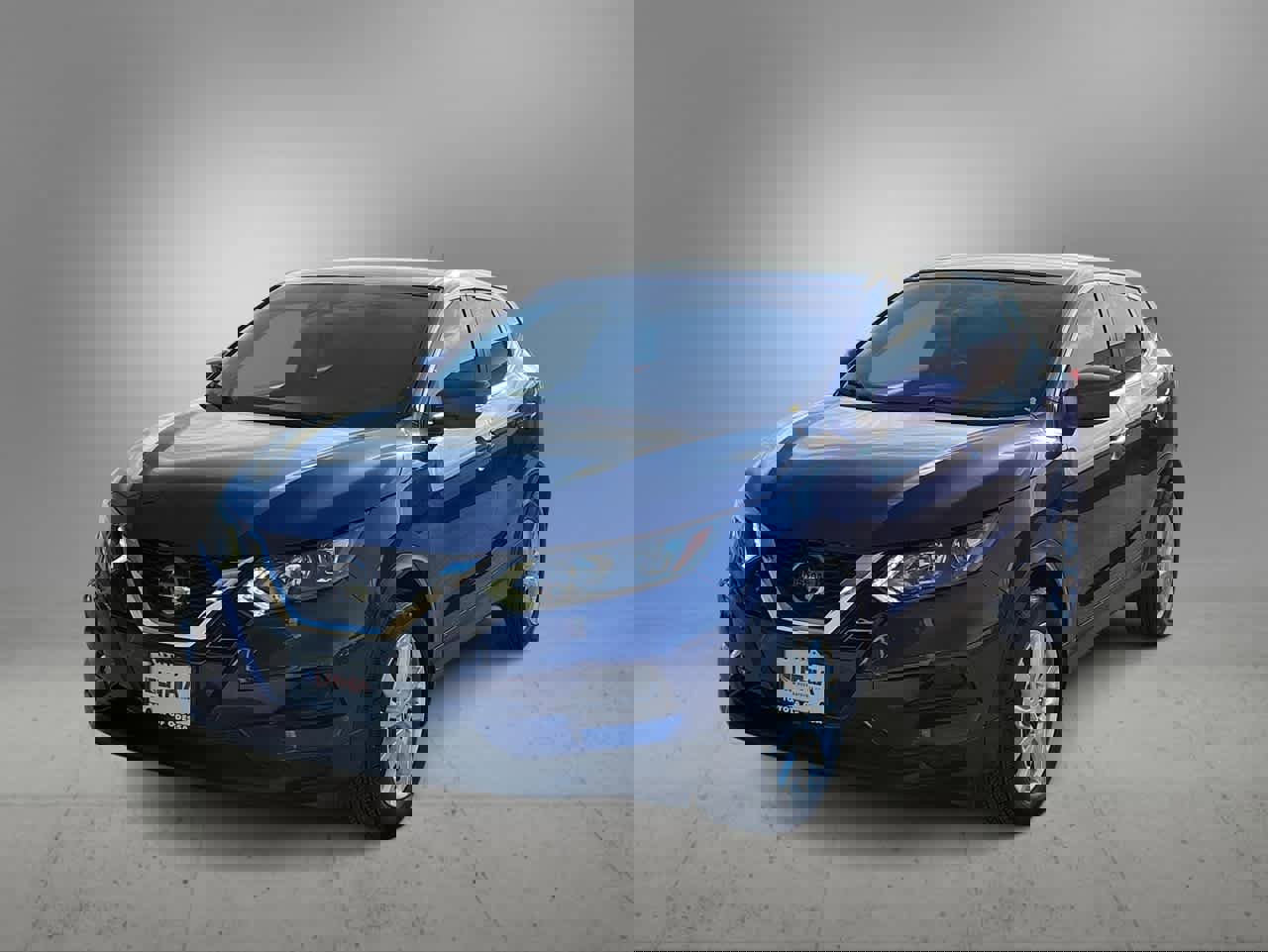 Used 2022 Nissan Rogue Sport S image 4