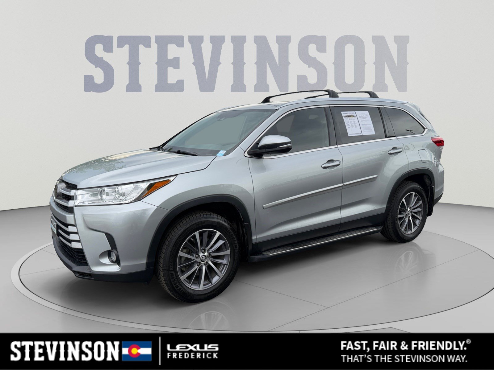 Used 2019 Toyota Highlander XLE AWD/4WD image 1