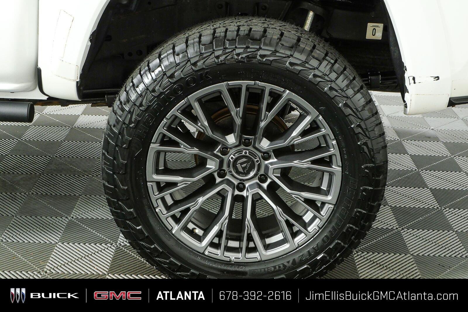 Used 2022 Toyota Tacoma SR5 w/ Technology Package RWD image 35