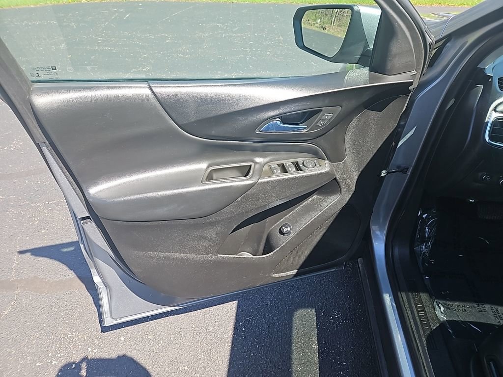 Used 2023 Chevrolet Equinox LT FWD image 14