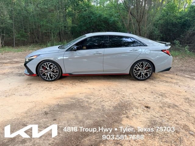Used 2022 Hyundai Elantra N w/ Preferred Accessory Package FWD image 7