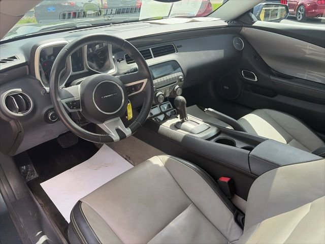 Used 2010 Chevrolet Camaro LT RWD image 20